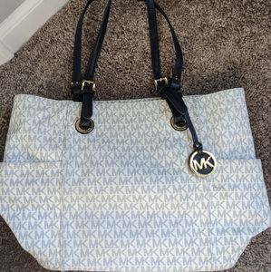 Michael Kors AUTHENTIC bags